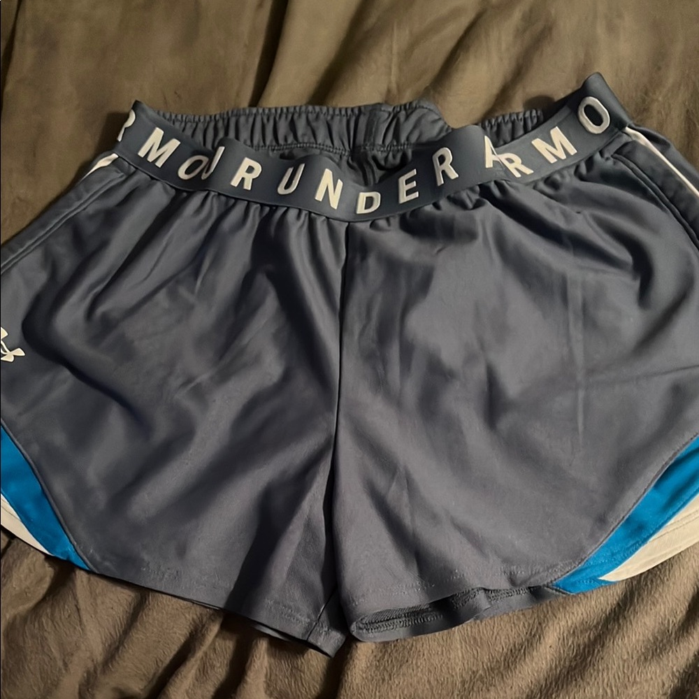 hardly used under armor shorts